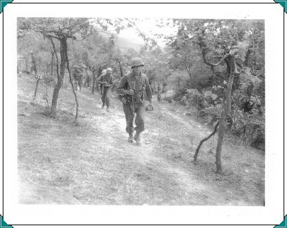 Altuzzo Patrol leaving La Rocca